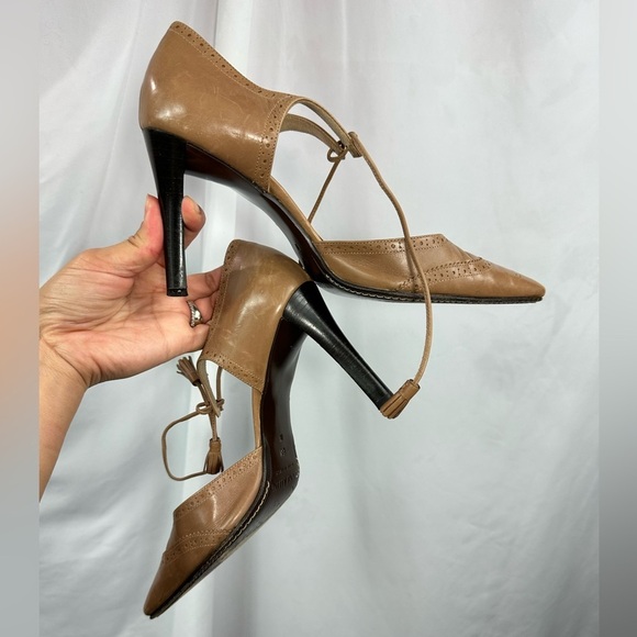 y2K Anne Klein tan oxford pointed toe heels size 8.5 - Picture 9 of 10
